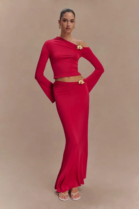 Ainsley Asymmetrical Maxi Skirt With Floral Hardware – Fuchsia Pink Ainsley Asymmetrical Maxi Skirt With Floral Hardware – Fuchsia Pink