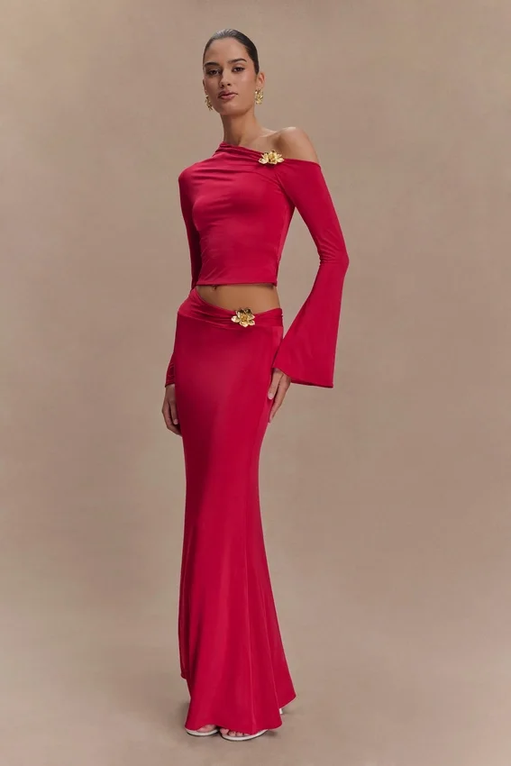 Ainsley Asymmetrical Maxi Skirt With Floral Hardware – Fuchsia Pink Ainsley Asymmetrical Maxi Skirt With Floral Hardware – Fuchsia Pink