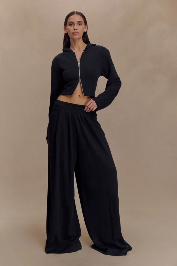 Aspen Gathered Wide Leg Jogger – Black Aspen Gathered Wide Leg Jogger – Black