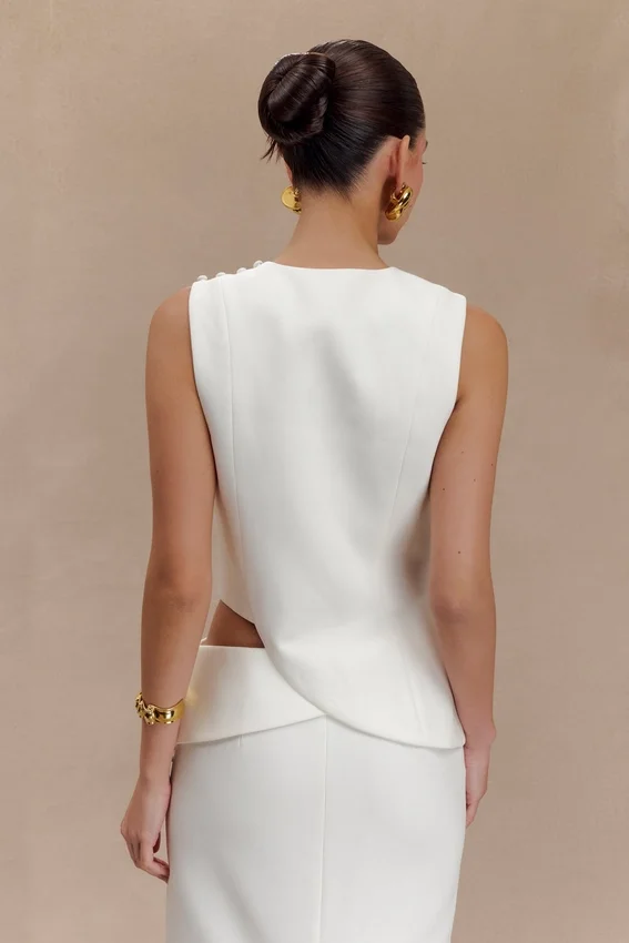 Astrid Asymmetric Sleeveless Suiting Top – White Astrid Asymmetric Sleeveless Suiting Top – White