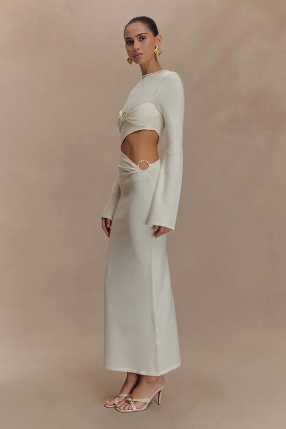 Azariah Long Sleeve Knit Midi Dress – Ivory Azariah Long Sleeve Knit Midi Dress – Ivory