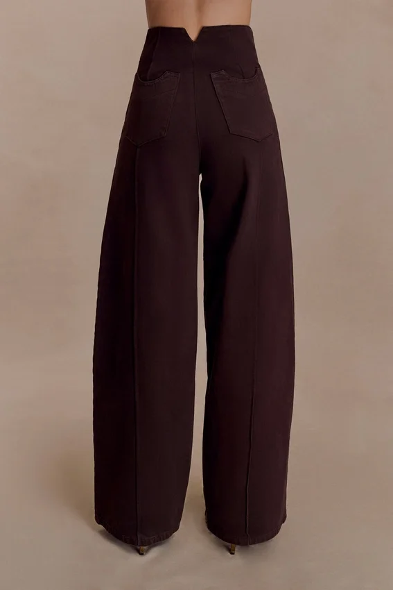 Beatrix High Rise Denim Jeans – Chocolate Beatrix High Rise Denim Jeans – Chocolate
