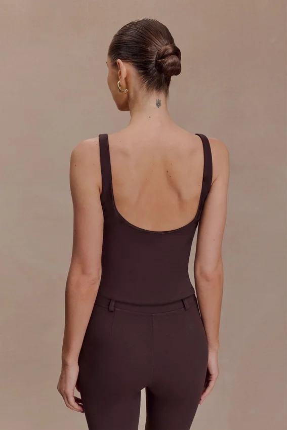 Blanca Stretch Crepe Cami Top – Chocolate Blanca Stretch Crepe Cami Top – Chocolate