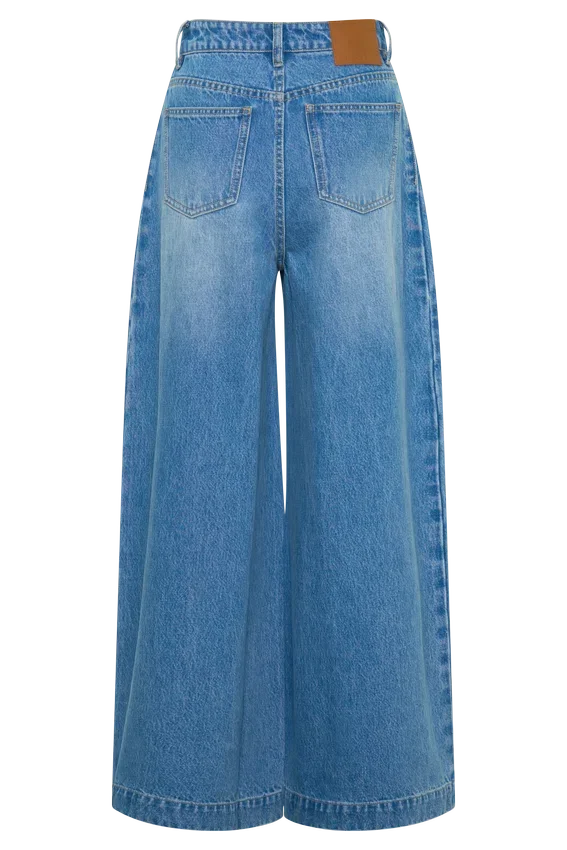 Bobby Oversized Jean With Front Pleat – Summer Blue Bobby Oversized Jean With Front Pleat – Summer Blue