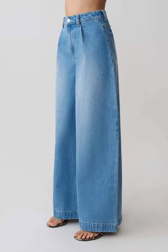 Bobby Oversized Jean With Front Pleat – Summer Blue Bobby Oversized Jean With Front Pleat – Summer Blue