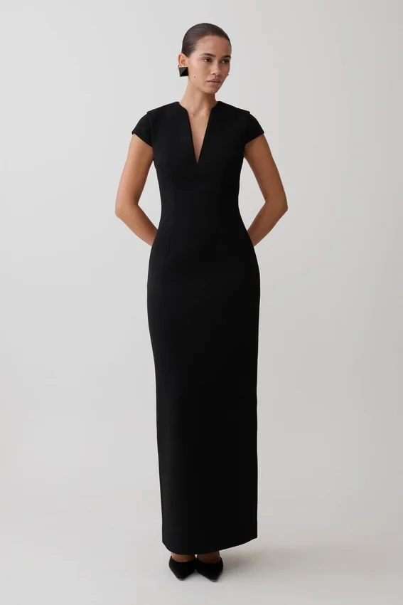 Briella V Neck Suiting Maxi Dress – Black Briella V Neck Suiting Maxi Dress – Black