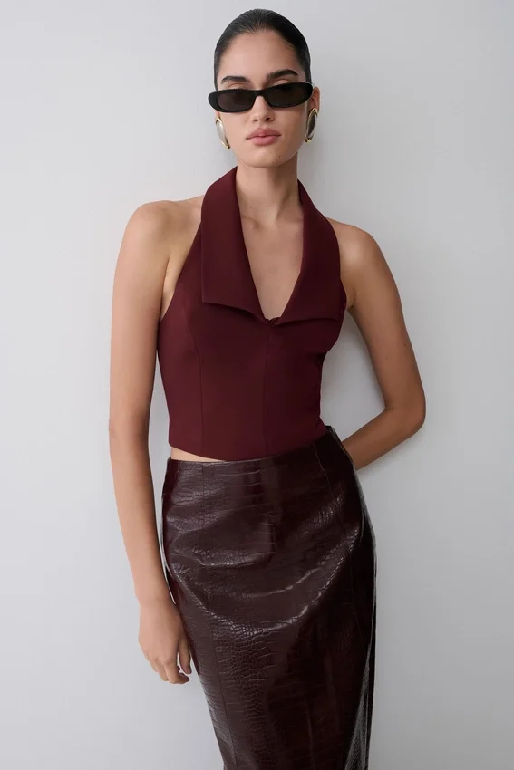 Calla Collared Sleeveless Halter Top – Merlot Calla Collared Sleeveless Halter Top – Merlot