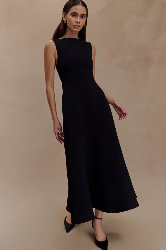 Callista Crepe A-Line Midi Dress – Black Callista Crepe A-Line Midi Dress – Black
