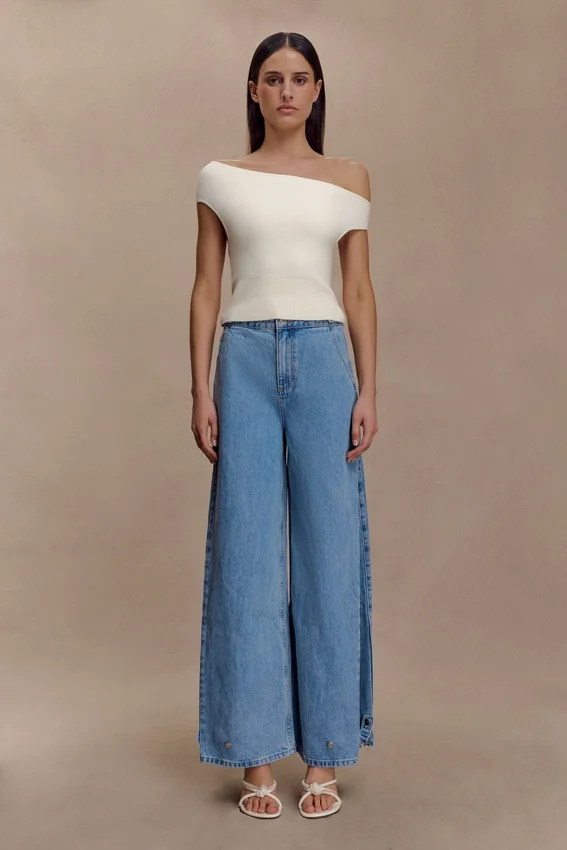 Carley Off Shoulder Knit Top – Ivory Carley Off Shoulder Knit Top – Ivory