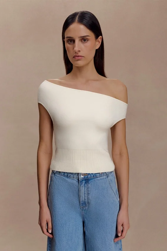 Carley Off Shoulder Knit Top – Ivory Carley Off Shoulder Knit Top – Ivory