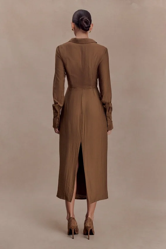 Cecilie Cut Out Shirt Midi Dress – Dark Chocolate Cecilie Cut Out Shirt Midi Dress – Dark Chocolate