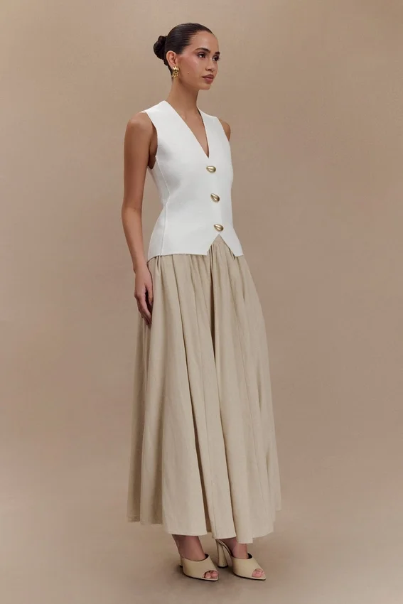 Clarence Linen A-Line Maxi Skirt – Natural Clarence Linen A-Line Maxi Skirt – Natural