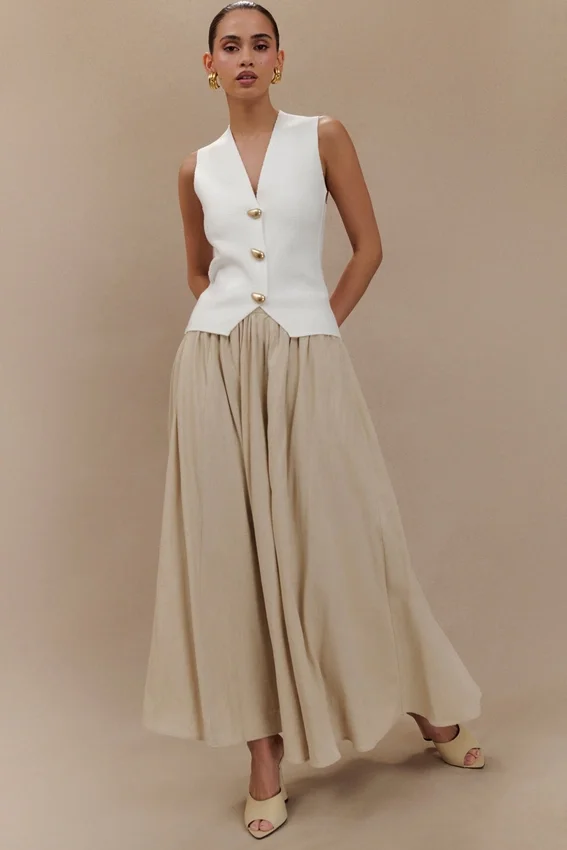 Clarence Linen A-Line Maxi Skirt – Natural Clarence Linen A-Line Maxi Skirt – Natural
