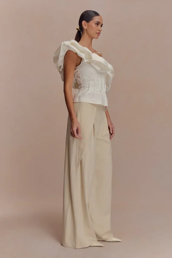 Debbie One Shoulder Bubble Top – White Debbie One Shoulder Bubble Top – White