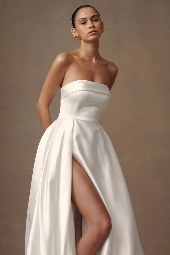 Eileen Strapless Wedding Gown – White Eileen Strapless Wedding Gown – White