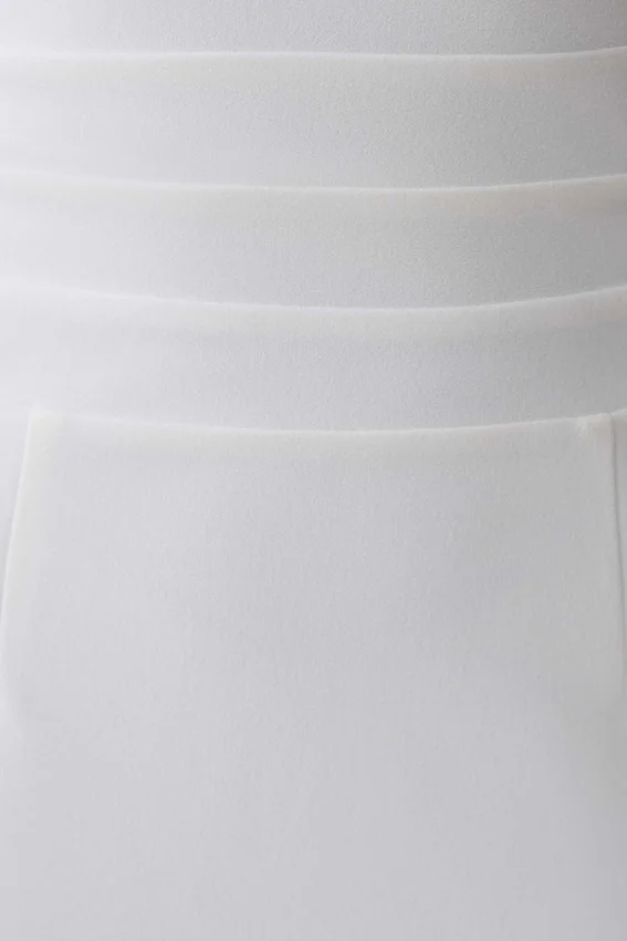 Elan Stretch Crepe Maxi Dress – White Elan Stretch Crepe Maxi Dress – White