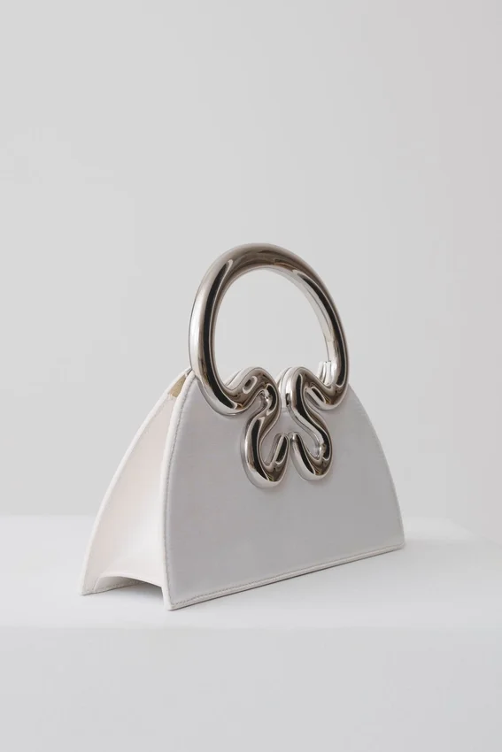 Elianne Satin Frame Clutch Bag – White Elianne Satin Frame Clutch Bag – White
