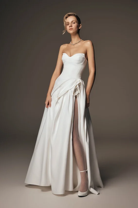 Elizabeth Strapless Corset Maxi Dress – White Elizabeth Strapless Corset Maxi Dress – White