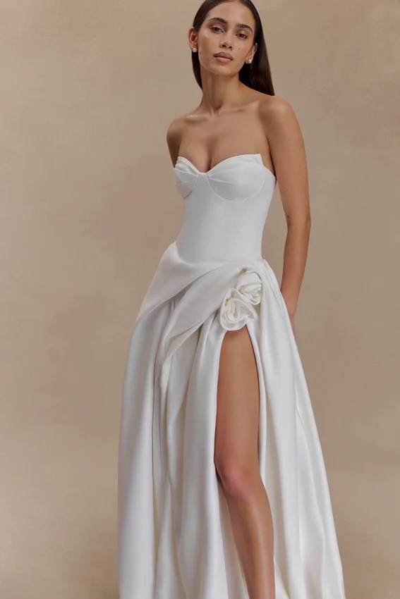 Elizabeth Strapless Corset Maxi Dress – White Elizabeth Strapless Corset Maxi Dress – White