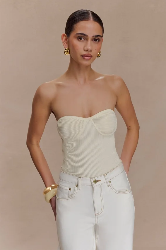 Elodie Strapless Cupped Knit Top – Ivory Elodie Strapless Cupped Knit Top – Ivory