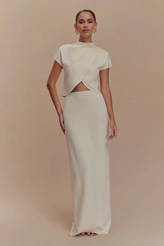Eris Scuba Jersey Maxi Skirt – Ivory Eris Scuba Jersey Maxi Skirt – Ivory