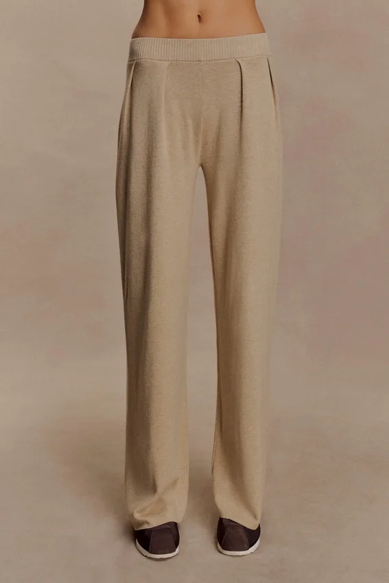 Frannie Gathered Silk Blend Knit Pants – Sand Frannie Gathered Silk Blend Knit Pants – Sand