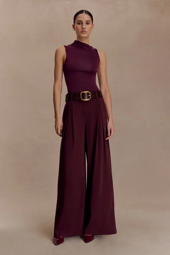Hadleigh Sleeveless Slinky Top – Burgundy Hadleigh Sleeveless Slinky Top – Burgundy
