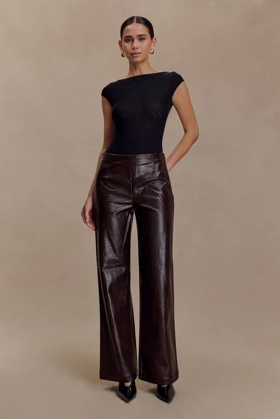 Henry Croc Faux Leather Straight Leg Pants – Dark Chocolate Henry Croc Faux Leather Straight Leg Pants – Dark Chocolate