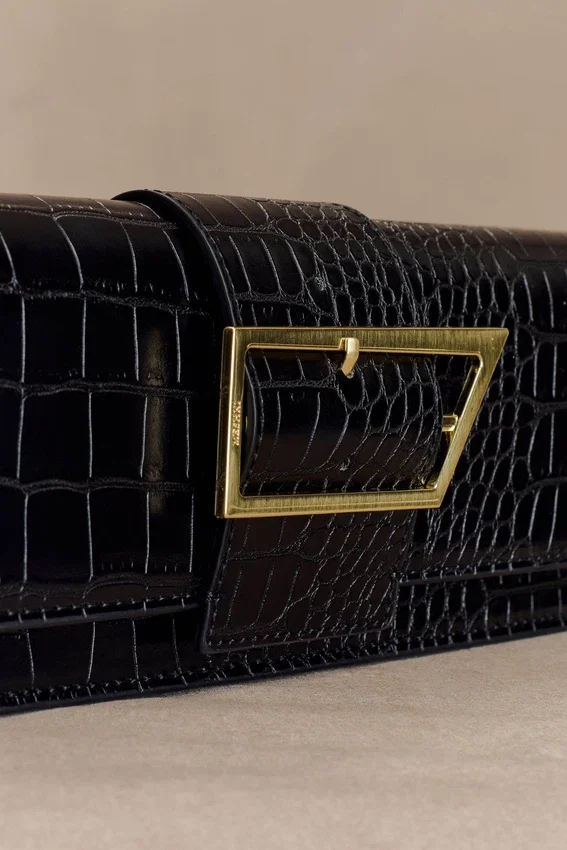 Jessica Faux Leather Crocodile Clutch – Black Jessica Faux Leather Crocodile Clutch – Black