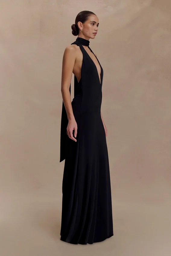 Juliet Slinky Maxi Dress With Scarf – Black Juliet Slinky Maxi Dress With Scarf – Black