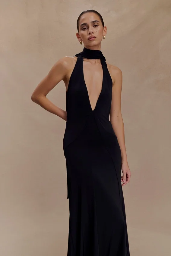 Juliet Slinky Maxi Dress With Scarf – Black Juliet Slinky Maxi Dress With Scarf – Black