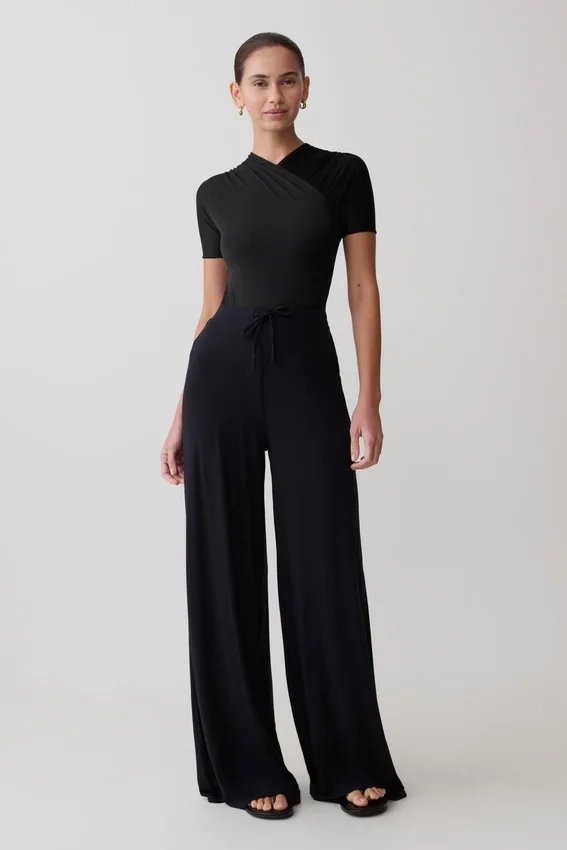 Junie Shortsleeve Cross-Over Bodysuit – Black Junie Shortsleeve Cross-Over Bodysuit – Black