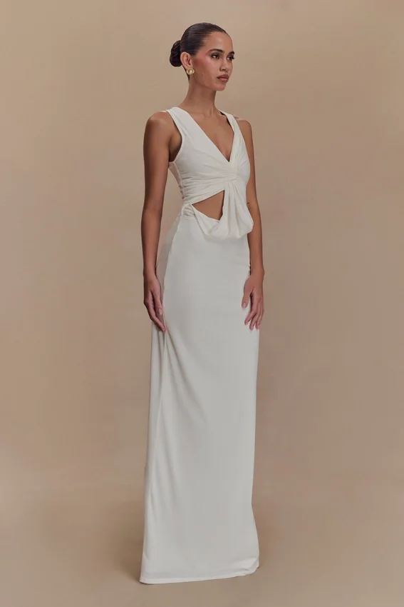 Kassidy Peached Jersey Maxi Dress – Ivory Kassidy Peached Jersey Maxi Dress – Ivory