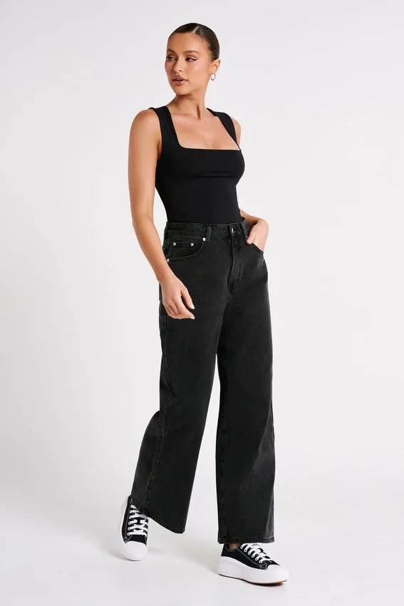 Linley Recycled Nylon Long Line Top – Black Linley Recycled Nylon Long Line Top – Black