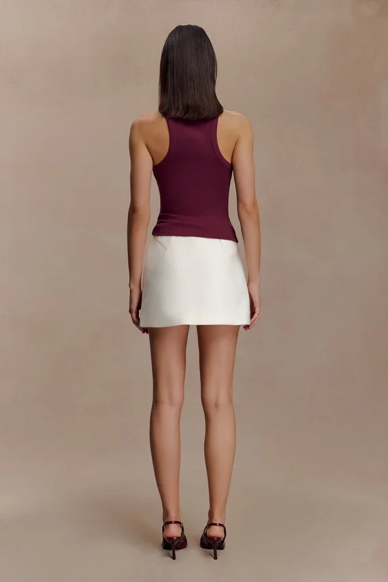 Lola Ribbed Sleeveless Top With Hardware – Burgundy Lola Ribbed Sleeveless Top With Hardware – Burgundy