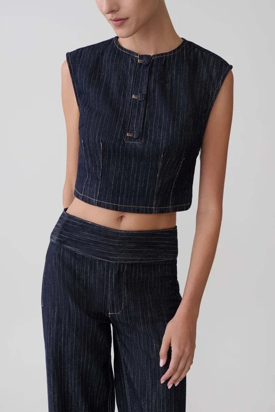 Loraine Sleeveless Denim Top – Indigo Pinstripe Loraine Sleeveless Denim Top – Indigo Pinstripe