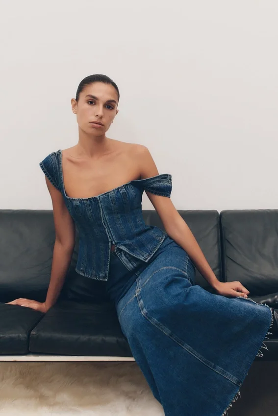 Loretta Cap Sleeve Denim Top – Washed Dark Blue Loretta Cap Sleeve Denim Top – Washed Dark Blue