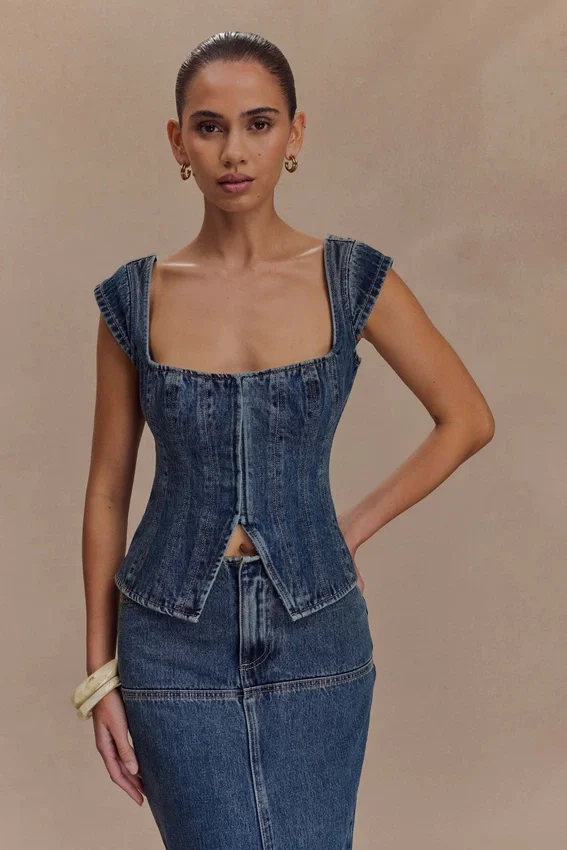 Loretta Cap Sleeve Denim Top – Washed Dark Blue Loretta Cap Sleeve Denim Top – Washed Dark Blue