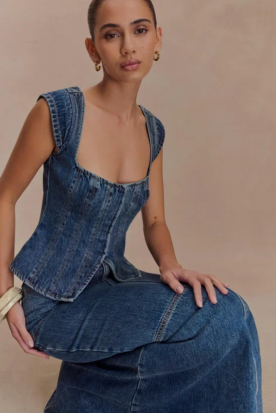 Loretta Cap Sleeve Denim Top – Washed Dark Blue Loretta Cap Sleeve Denim Top – Washed Dark Blue
