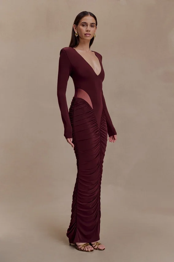 Louanne Slinky Long Sleeve Maxi Dress – Burgundy Louanne Slinky Long Sleeve Maxi Dress – Burgundy