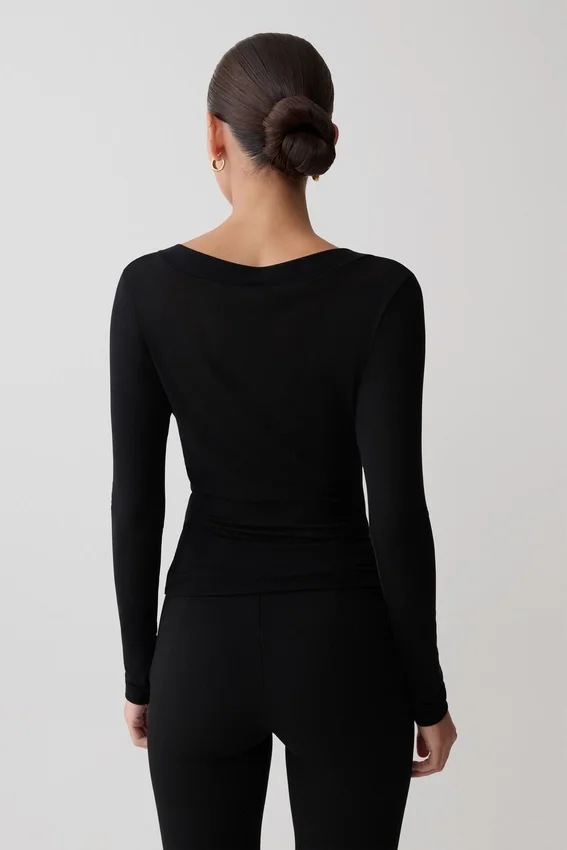 Lumi Long Sleeve Mesh Top – Black Lumi Long Sleeve Mesh Top – Black