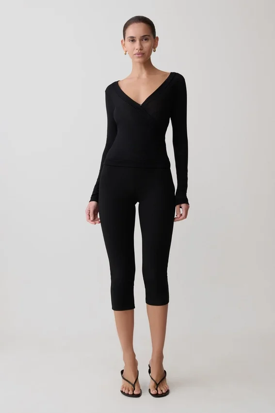 Lumi Long Sleeve Mesh Top – Black Lumi Long Sleeve Mesh Top – Black