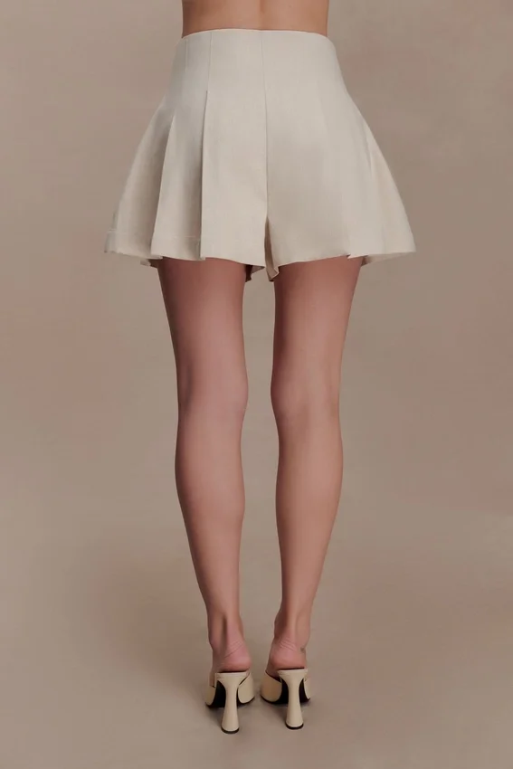 Martine Pleated Linen Short – Natural Martine Pleated Linen Short – Natural