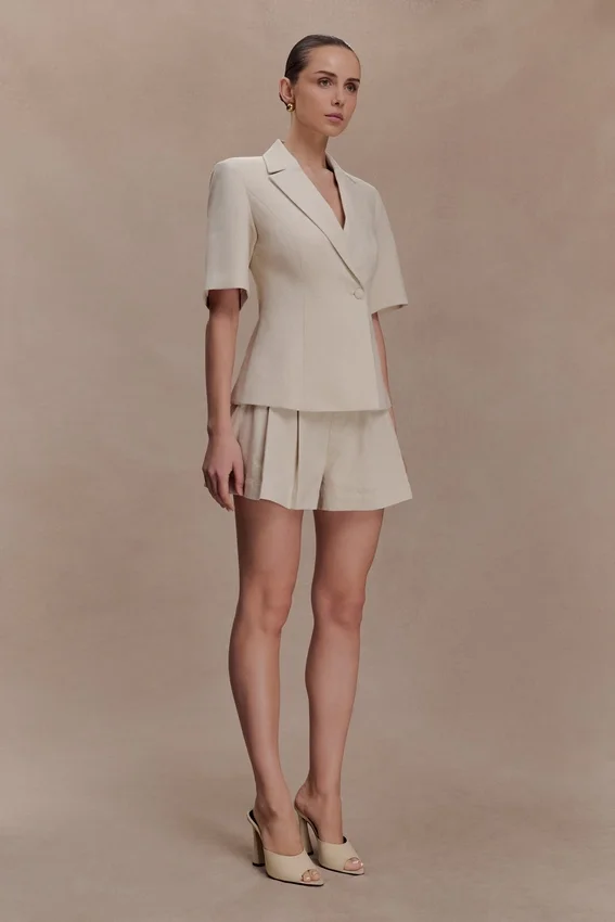 Martine Pleated Linen Short – Natural Martine Pleated Linen Short – Natural