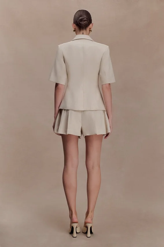 Martine Pleated Linen Short – Natural Martine Pleated Linen Short – Natural