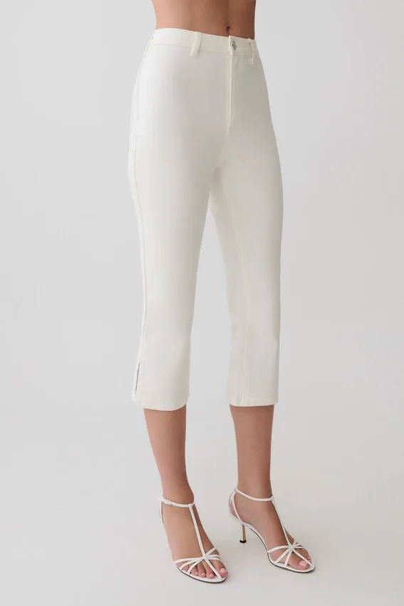 Mary Denim Capris – White Mary Denim Capris – White