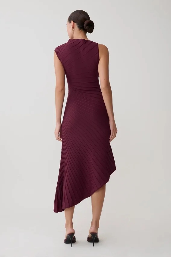 Milasandra Pleated Knit Dress – Plum Milasandra Pleated Knit Dress – Plum