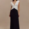 Monique Contrast Maxi Dress – Black