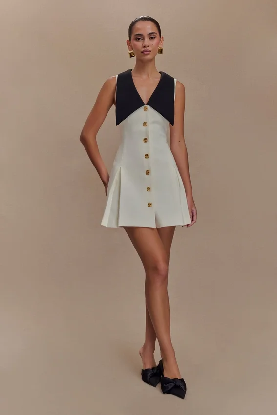 Oli Sleeveless Contrast Mini Dress – Ivory/Black Oli Sleeveless Contrast Mini Dress – Ivory/Black