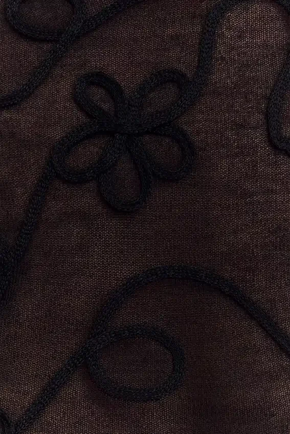 Omari Embroidery Long Sleeve Knit Top – Black Omari Embroidery Long Sleeve Knit Top – Black